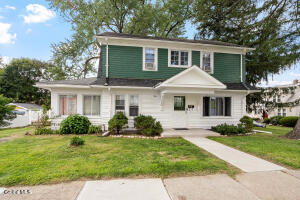 112 Fales Court Troy, NY 12180