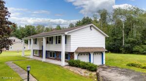 122 Crouse Drive Amsterdam, NY 12010