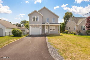 2104 Pinelawn Avenue Schenectady, NY 12306