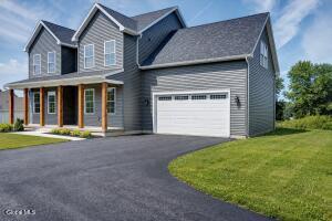 32 Mammoth Spring Road Wynantskill, NY 12198