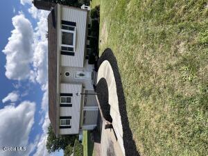 19 Applehouse Lane Queensbury, NY 12804