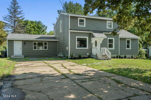 44 Onderdonk Road Schenectady, NY 12302