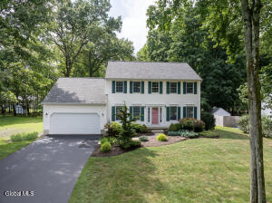 71 Orchardview Drive Halfmoon, NY 12065