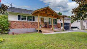402 County Route 75 Mechanicville, NY 12118