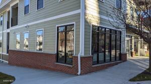 823 Eastern Avenue Schenectady, NY 12308