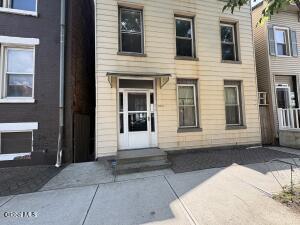 334 4th Street Troy, NY 12180