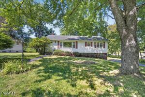 31 Brunswick Park Drive Troy, NY 12180