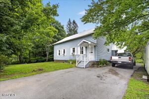 9 Hollister Road Corinth, NY 12822