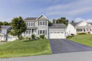 18 Rysedorph Lane Rensselaer, NY 12144