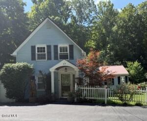 83 Powder Mill Road Valley Falls, NY 12185