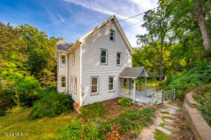 25 Green Avenue Castleton On Hudson, NY 12033