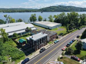 31-33 S Washington Street Athens, NY 12015