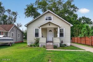 190 Greenlawn Avenue Schenectady, NY 12306
