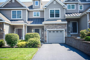 184 Fieldstone Drive Niskayuna, NY 12304