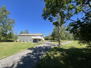 2993 U.S. 20 Sloansville, NY 12160
