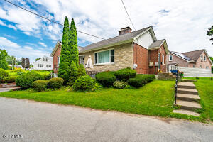 35 Brookland Avenue Albany, NY 12203