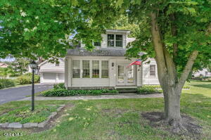 20 Slingerland Avenue Clarksville, NY 12041