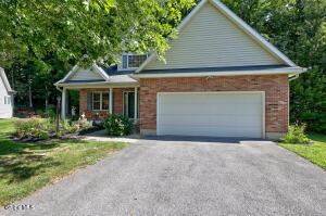 10 Rose Ridge Court, Saratoga Springs, NY 12866