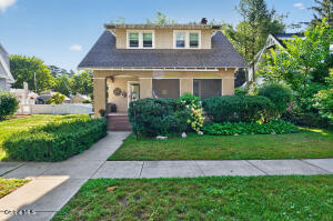 3 Glenwood Street Albany, NY 12203