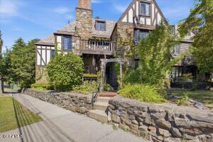 41 Horicon Avenue, Glens Falls, NY 12801