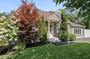 1145 Barber Drive, Schenectady, NY 12303