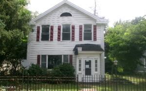 558 3rd Avenue, Troy, NY 12182