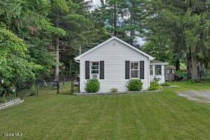 112 Fairfax Avenue, Schenectady, NY 12304