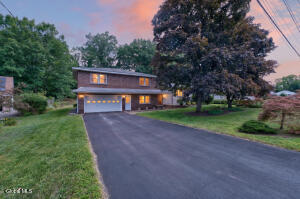 25 Tice Road, Albany, NY 12203
