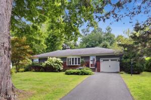 11 Jefferson Avenue, Rensselaer, NY 12144
