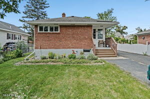 106 Edgecomb Street Albany, NY 12209