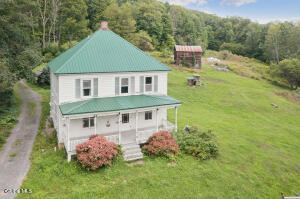 114 Vintonton Road, Warnerville, NY 12187