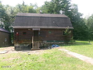 271 Hickey Road Hampton, NY 12837