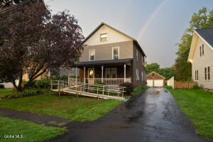 8 Lincoln Avenue, Delmar, NY 12054