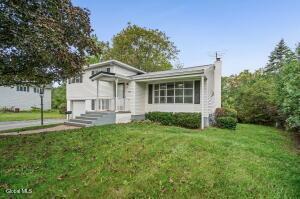 2199 Webster Drive, Niskayuna, NY 12309
