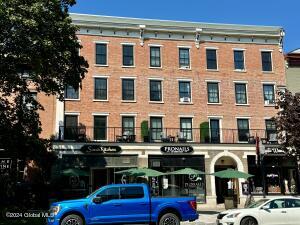 423 Broadway, Saratoga Springs, NY 12866