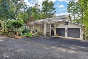 93 Sagamore Drive, Lake Luzerne, NY 12846
