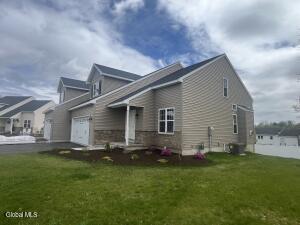 23 Paar Way Mechanicville, NY 12118