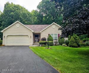 7 Cassidy Drive, Saratoga Springs, NY 12866