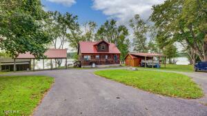 19 Curtain Avenue, Mayfield, NY 12117