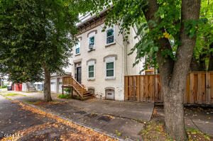 326 9th Street, Troy, NY 12180