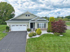 2 Julia Circle Mechanicville, NY 12118
