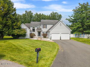 302 Quidor Court, Slingerlands, NY 12159