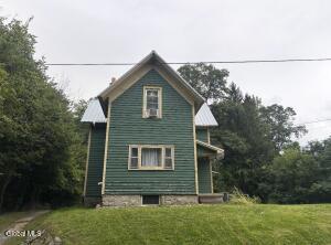 114 Stone Church Road Amsterdam, NY 12177