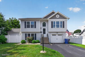 2513 Callahan Avenue Watervliet, NY 12189
