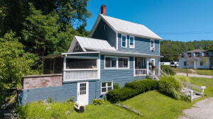 8 Elm Street Warrensburg, NY 12885