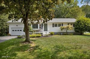 54 Patroon Place Ballston Lake, NY 12019