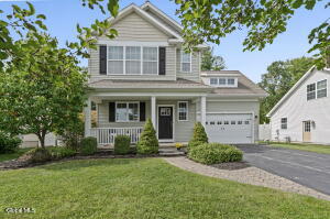19 Revere Run Mechanicville, NY 12118