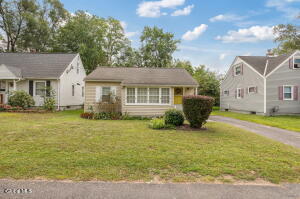 11 Fuller Terrace Colonie, NY 12205