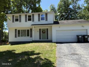 11 Wampum Drive Saratoga Springs, NY 12866