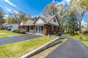 533 Church Road Albany, NY 12203